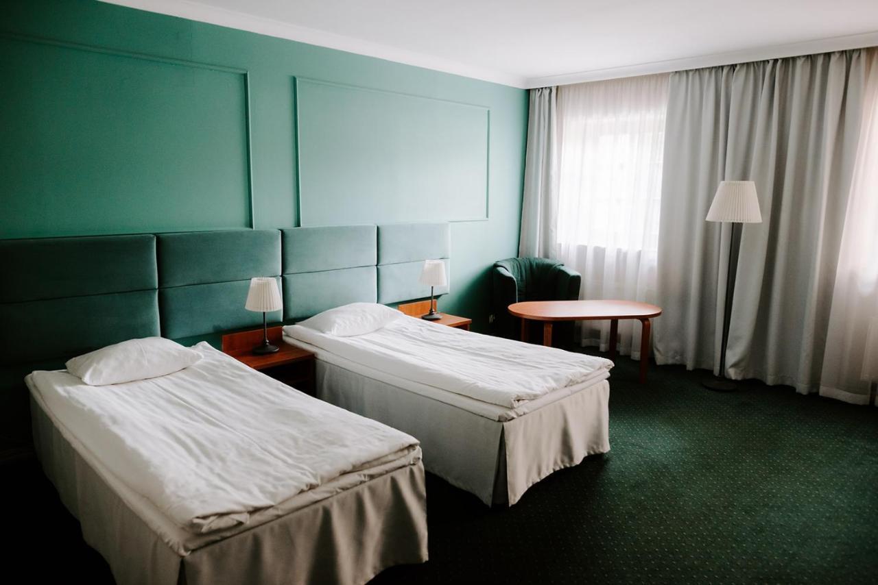 Hotel Senator Замосць Экстерьер фото